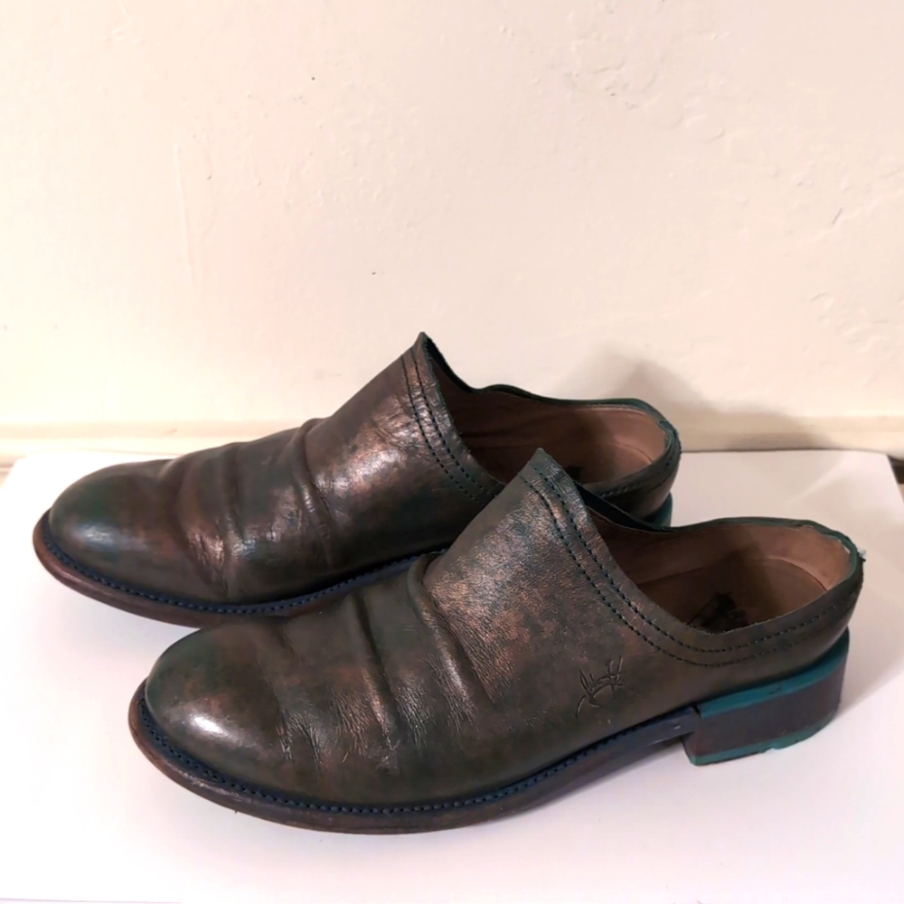 John Fluevog Tullia Bluegreen Bronze Mule